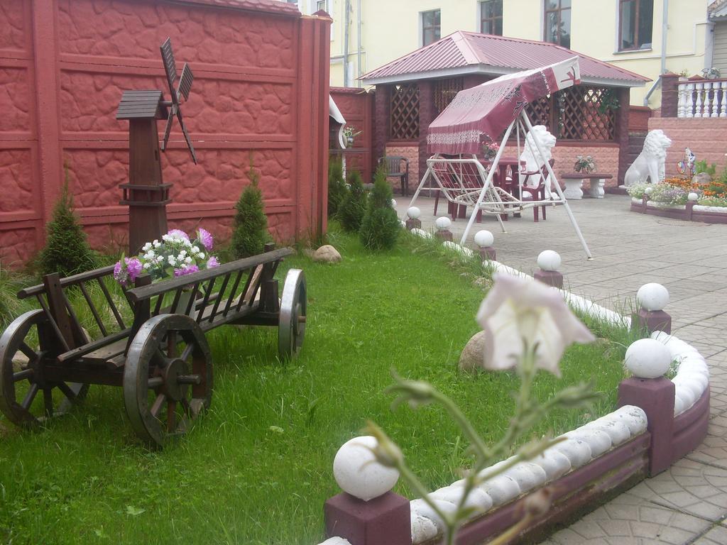 Hostel 3 Stars na Oktyabryskoy Vitebsk Exteriör bild