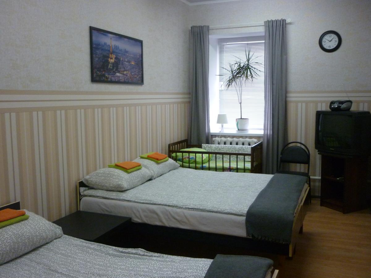 Hostel 3 Stars na Oktyabryskoy Vitebsk Exteriör bild