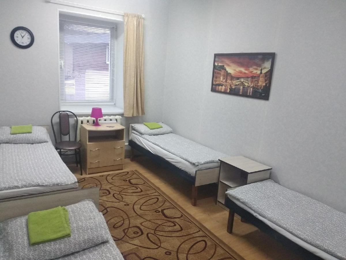 Hostel 3 Stars na Oktyabryskoy Vitebsk Exteriör bild